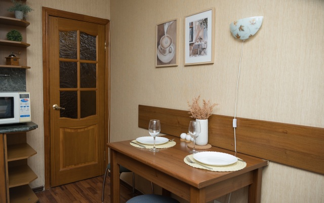 Sladkiy Sonn na Rodionova Flat