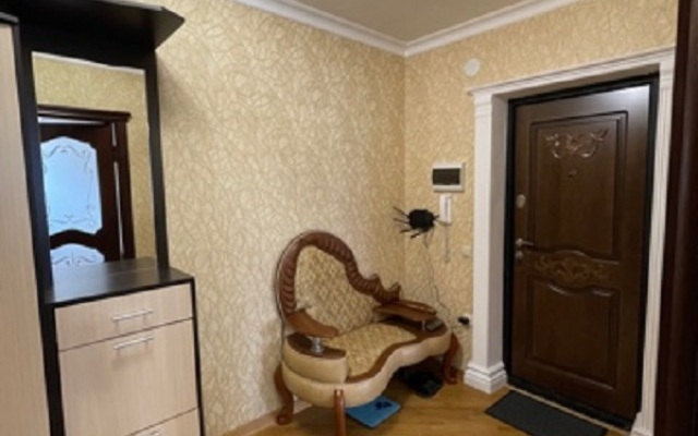 Prostornaya Kvartira V Tsentre Apartments