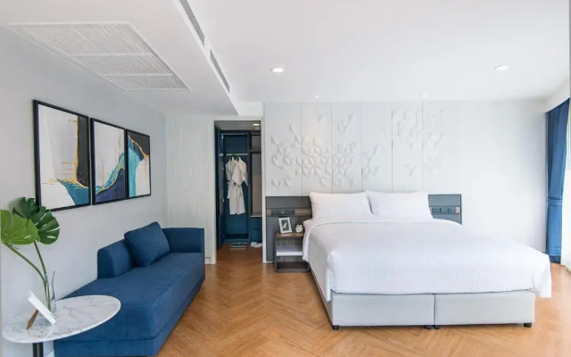 Отель Amanta Hotel & Residence Sathorn