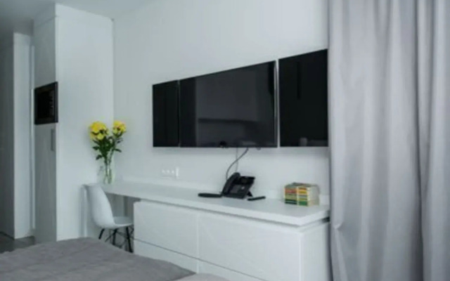 Квартира На Салова 61