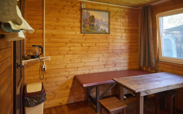 Alina Guest House