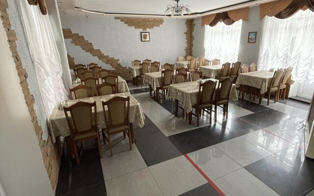 Zagorodny Lotos Hotel
