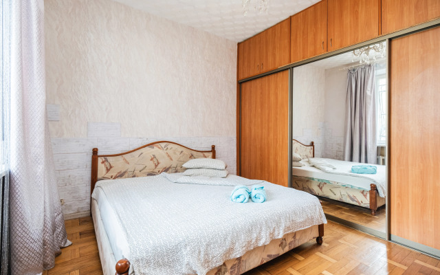 Апартаменты на Захарова