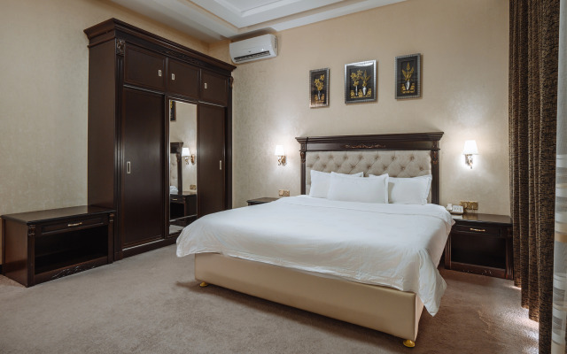 Daniel Hill Hotel