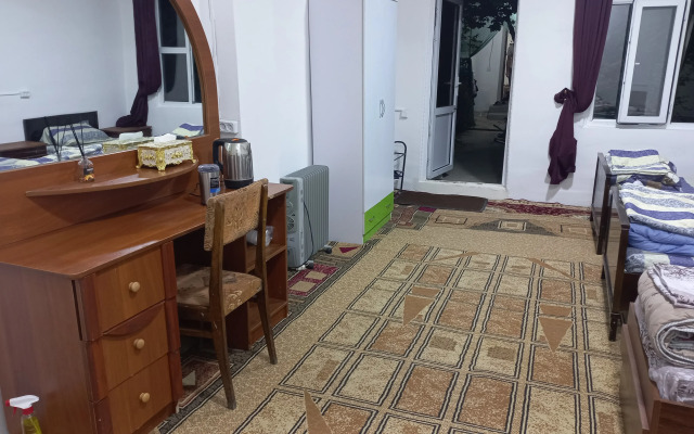 Raxat Guest House