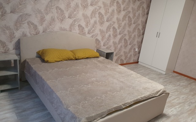 Na Lavochkina 23 Apartments