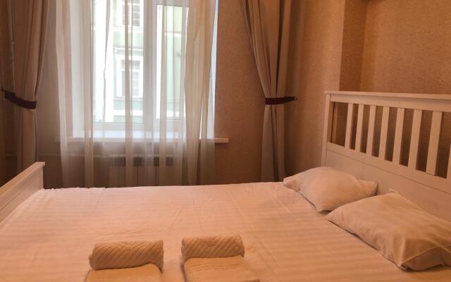 Апартаменты на Миллионной 11