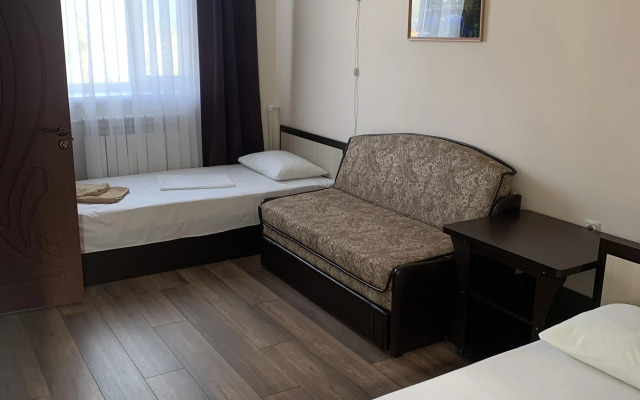 Отель Тихий дом