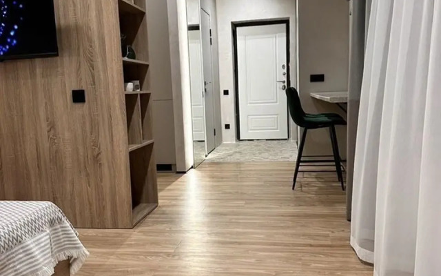 Na Vtorom Etazhe s Balkonom Apartments