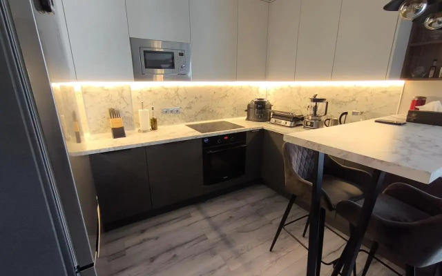 Tolstogo 28 Flat