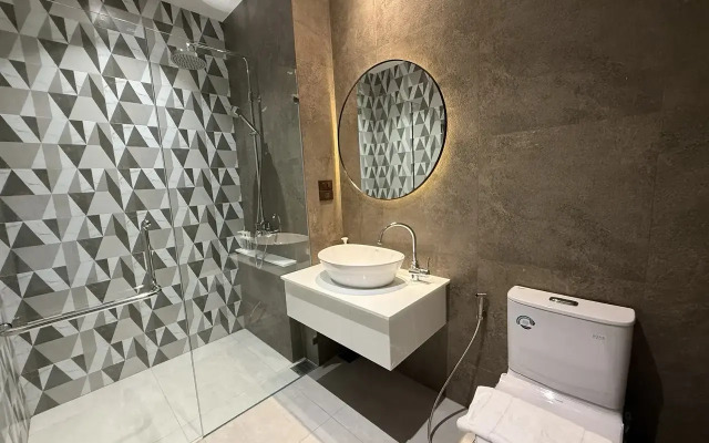 Moon Sweet Home Phuket Apartments