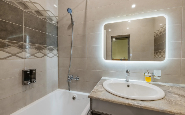 Студия # 11 с личной террасой