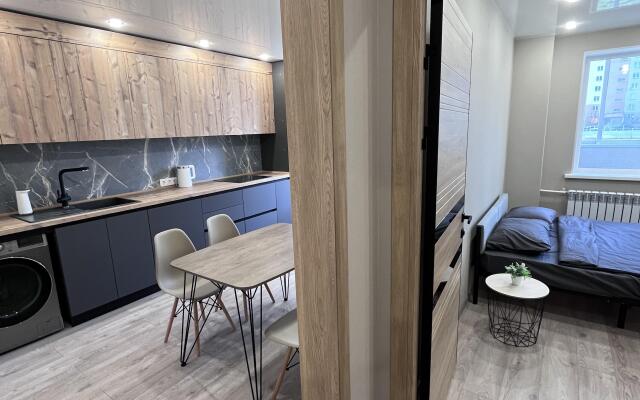 Krasivaya I Uyutnaya V Tsentre Gorod Flat