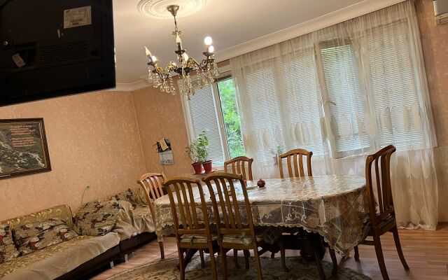 Апартаменты Green House