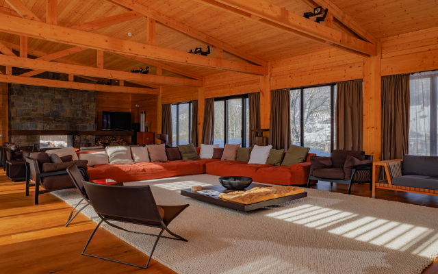 Sami Mta Chalet