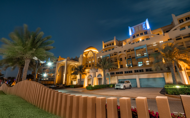 GLOBALSTAY Villas with private pool on Palm Jumeirah Beach