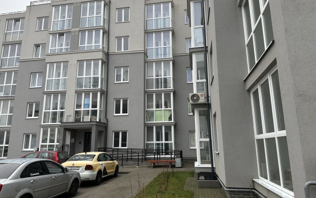 Apartamenty Uyutnye Na Oktyabryskoy Apartments