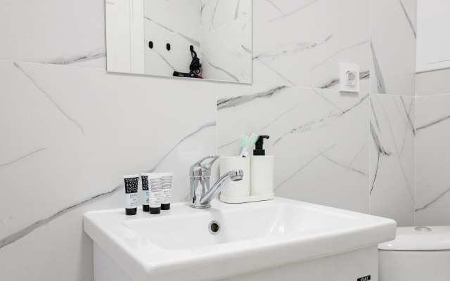 Dvukhkomnatnaya Vozle Barys Areny Flat