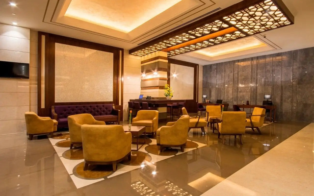 Golden Tulip Media Hotel