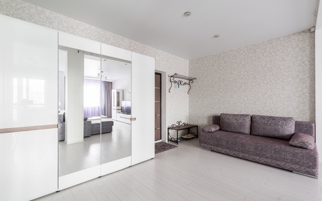 Odnokomnatnye Prospekt Dzerzhinskogo 22 Apartments
