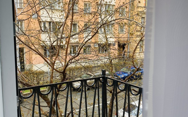 Na Staronevskom Guest House
