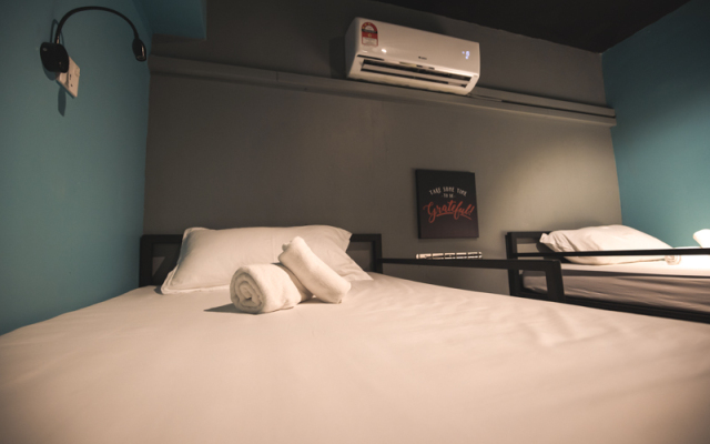 Vibrant Hostel