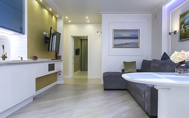 Апартаменты на Мелик Карамова 4