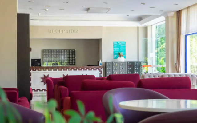 Tal Beach Hotel