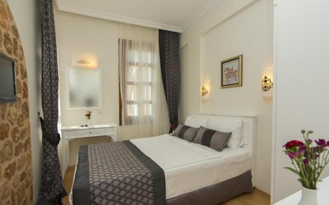 Argos Hotel