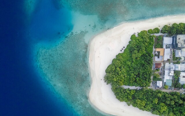 Гостевой Дом West Sands Ukulhas