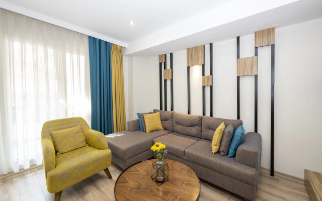 The Marions Suite Hotel