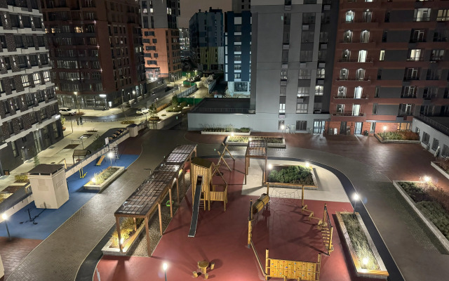 Apartments Shestimestnaya Trekhkomnatnaya Kvartira V Tsentralnom Rayone Zhk "divny Kvartal"