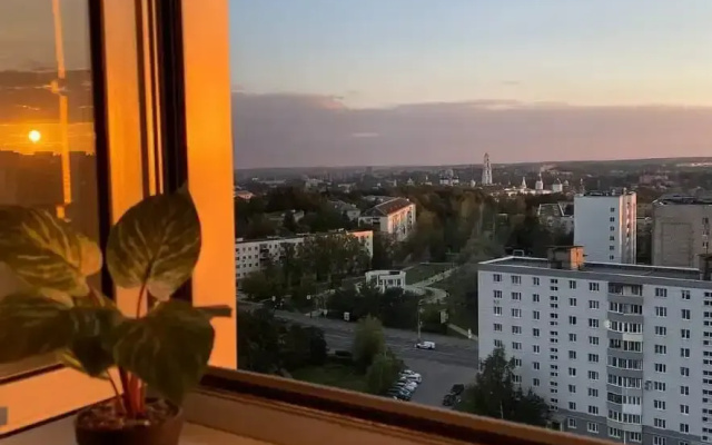 Квартира Евротрёшка Семейная с Видом на Лавру с Четырьмя Раздельными Кроватями