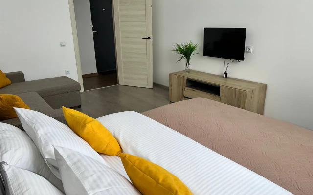 Stilnye GALAAPART u aeroporta Apartments