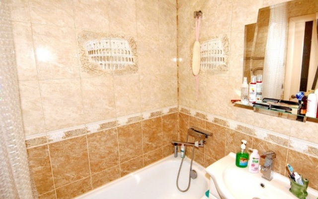 Na Prospekte Kosmonavtov Apartments