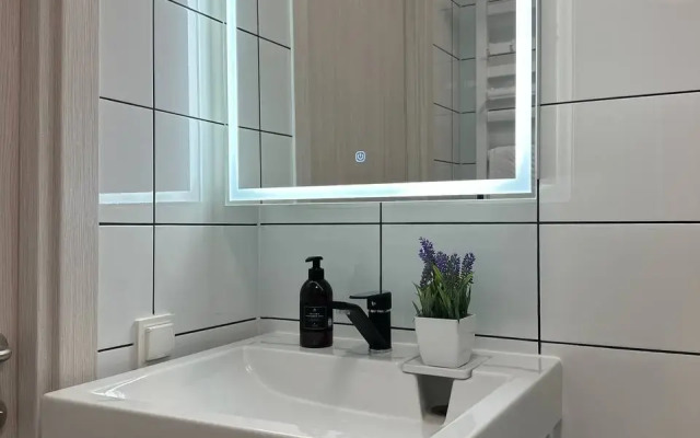 Okolo Metro Potapovo I Kommunarka Flat
