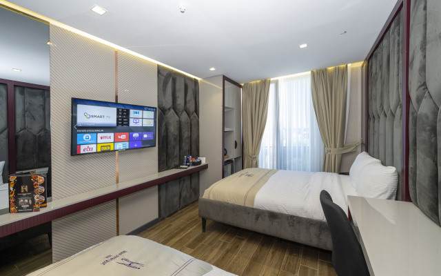 Heaven Premium Airport Hotel