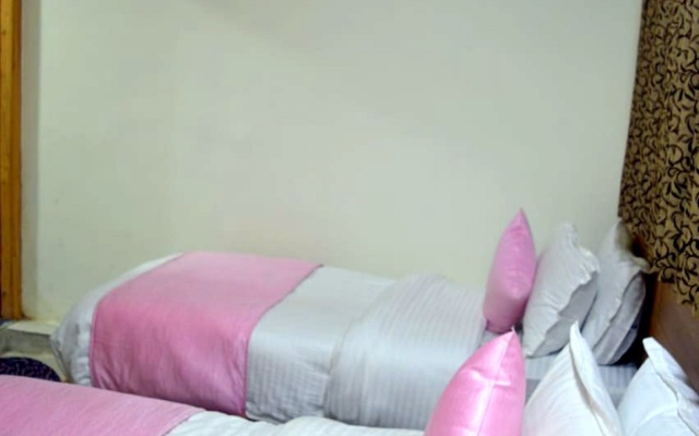 Maryland by Sky Stays Hotel