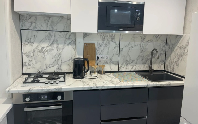 Квартира Двухкомнатная Коммунистический Проспект 49