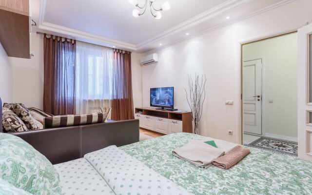 FortEstate Novocheryomushkinskaya 66 Apartments