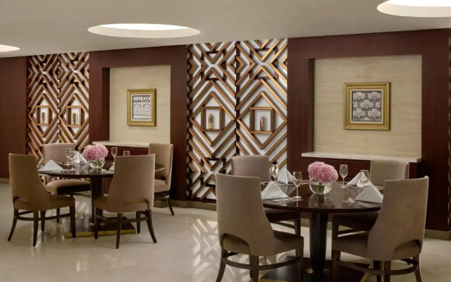 Отель Sheraton Makkah Jabal Al Kaaba