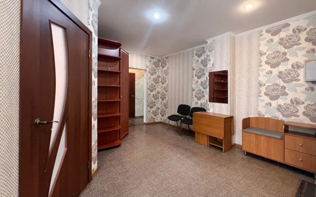 Po Ulitse Yamskaya Flat
