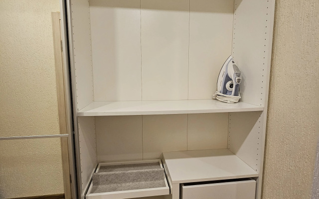 V 600 Metrah Ot Metro V Dome Biznes Klassa Apartments