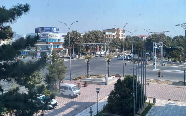 Hamkor Hotel