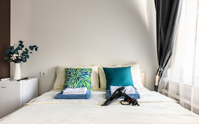 Uyutnaya Studiya U Metro Krasnoselskaya Apartments