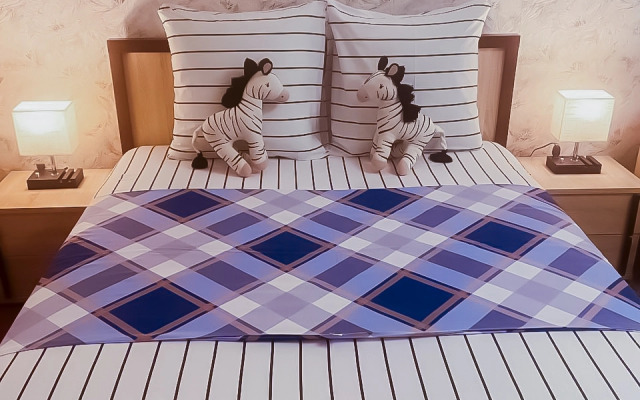 Uyutnaya na Zhmaylova Flat