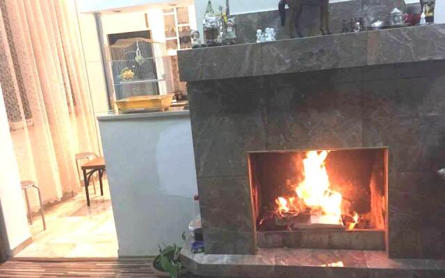 Dom Okolo Morya Guest House