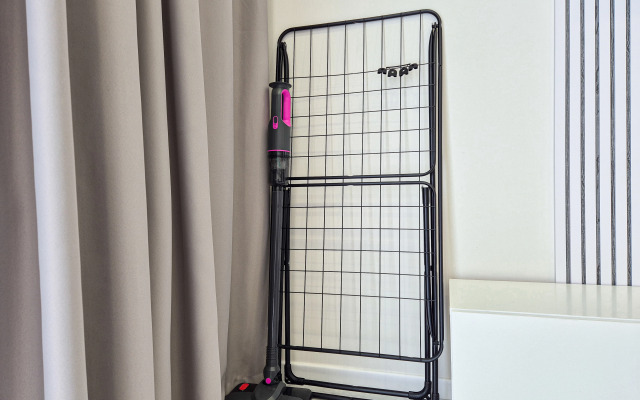 Svetlaya studiya s balkonom na 9 etazhe Flat