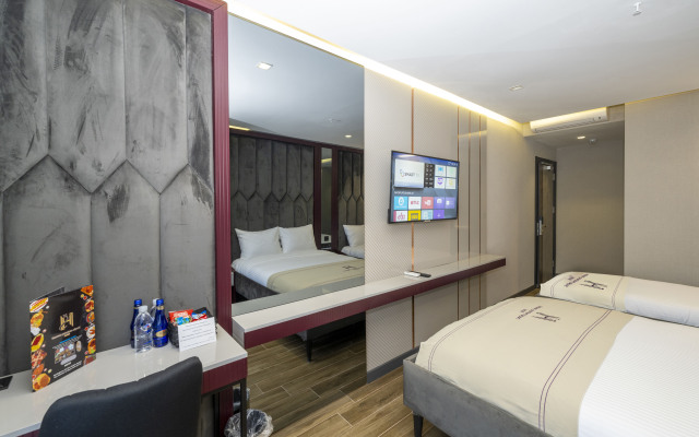 Heaven Premium Airport Hotel