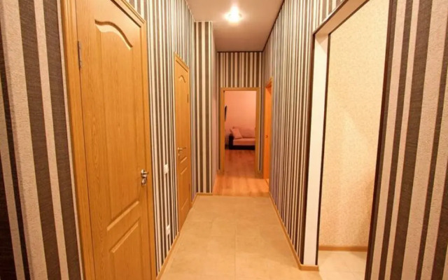 Samotsvet 3 Na Kievskoy 3 Apartments